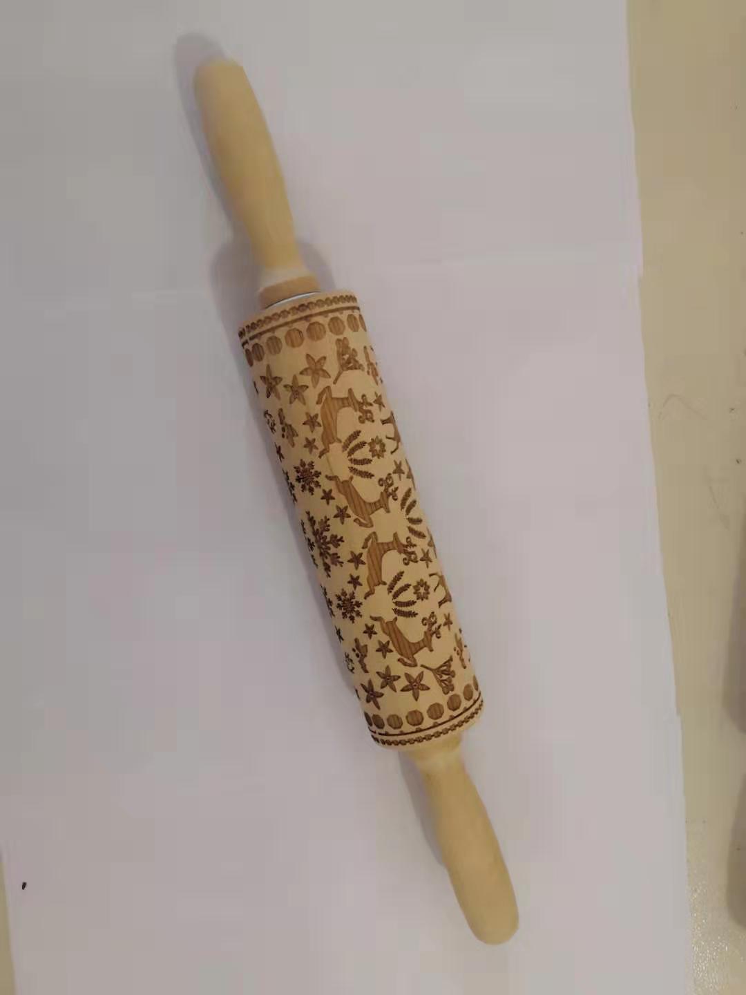 Clovoshop Rolling Pin Christmas Embossing – Non-Stick Wooden Pin for Baking